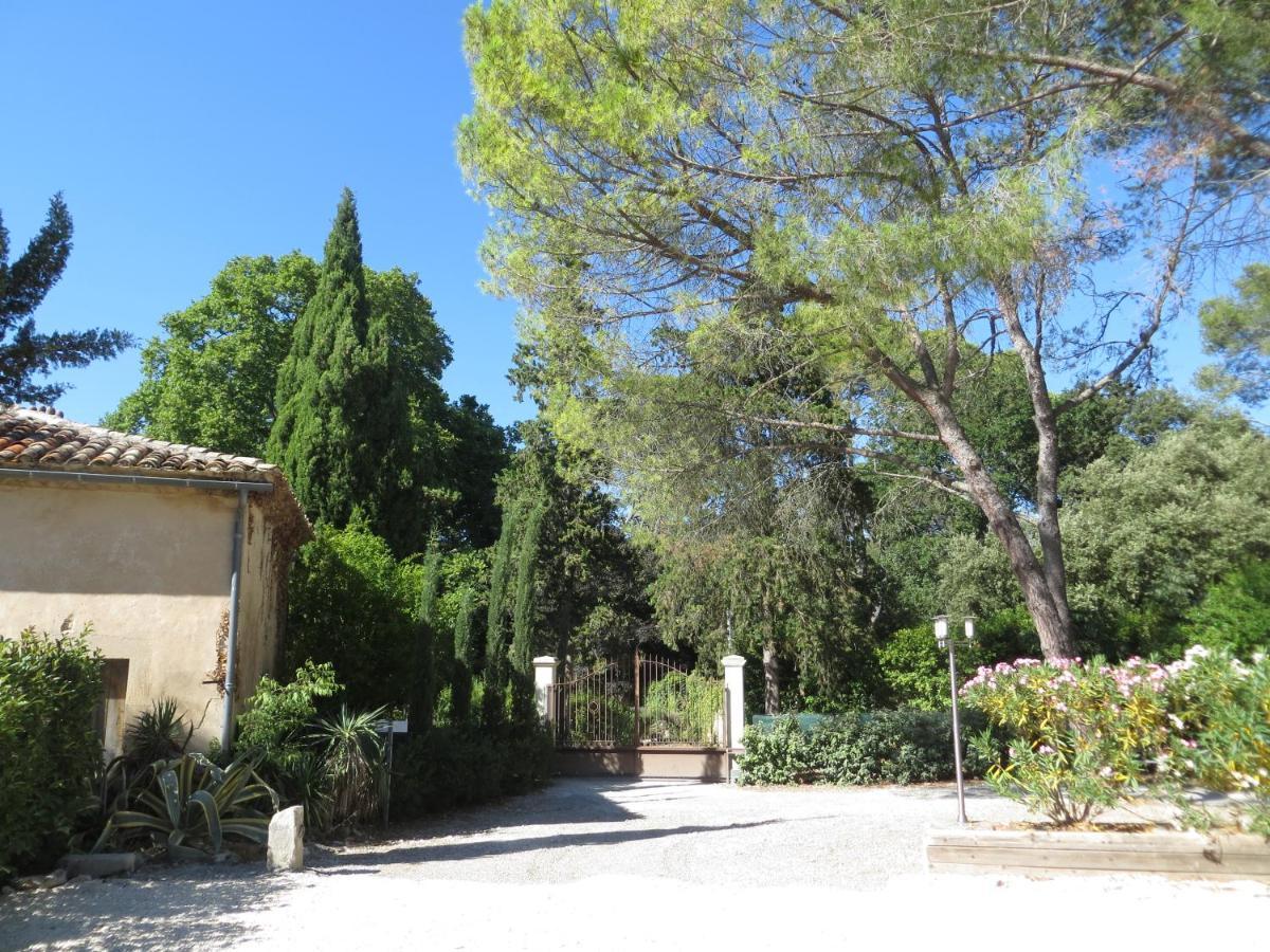 Les Studios-Hotel De Sommières Buitenkant foto